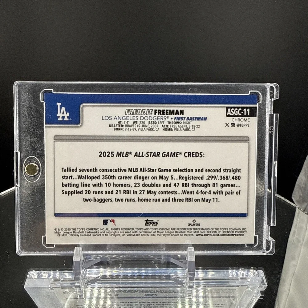 2025 Topps Chrome Update Freddie Freeman Gold Refractor /50
